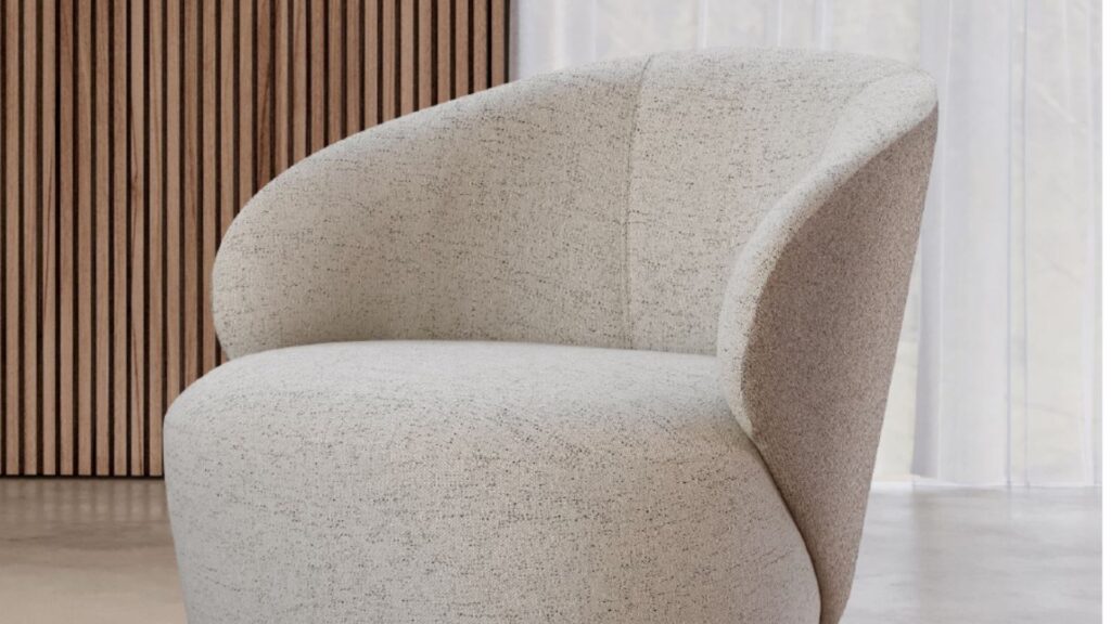 Descubra a Poltrona KV10 da Móveis Bom Jesus: conforto, estilo e sofisticação para sua casa. Venha conferir!